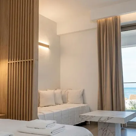 Pnoe Sea View فندق 4*